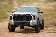 Cargar imagen en el visor de la galería, DV8 - 2022 Toyota Tundra Centric Series Front Bumper
