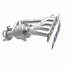 Cargar imagen en el visor de la galería, Magnaflow 18-19 Toyota Camry 2.5L Direct-Fit Catalytic Converter