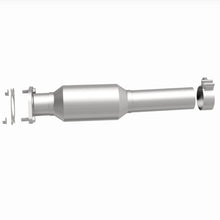 Cargar imagen en el visor de la galería, Magnaflow 09-11 Buick Lucerne Rear Underbody 3.9L Direct Fit Catalytic Converter