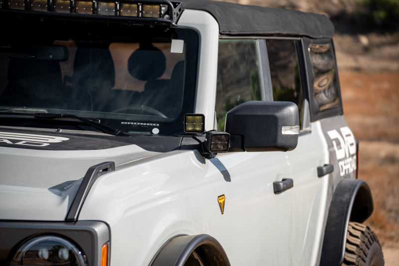 DV8 Offroad Ford Bronco 2021 Soportes colgantes para módulo de luz doble con pilar A
