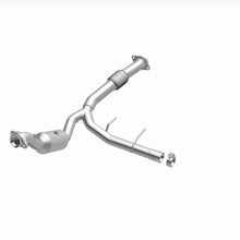 Cargar imagen en el visor de la galería, Magnaflow 18-21 Ford Expedition Right Underbody 3.5L Direct Fit Catalytic Converter