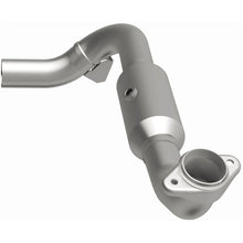 Cargar imagen en el visor de la galería, Magnaflow 05-06 Lincoln Navigator 5.4L Direct Fit Catalytic Converter - Passenger Side