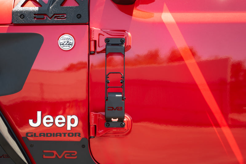 DV8 Offroad 07-23 Jeep Gladiator/Wrangler JT/JK/JL Escalón montado en bisagra