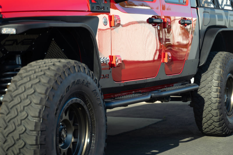DV8 Offroad 20-23 Jeep Gladiator JT Rock Pieles