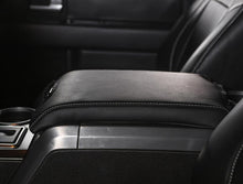 Load image into Gallery viewer, Photo - Close Up