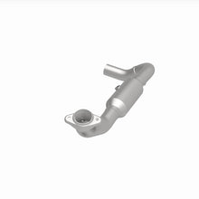 Cargar imagen en el visor de la galería, Magnaflow 05-06 Lincoln Navigator 5.4L Direct Fit Catalytic Converter - Passenger Side