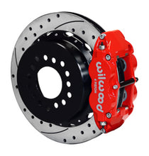 Cargar imagen en el visor de la galería, Wilwood Narrow Superlite 4R Rear Kit 14in Drilled Red G-Body W/ 2.62in Axle Offset