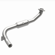 Cargar imagen en el visor de la galería, Magnaflow 05-06 Lincoln Navigator 5.4L Direct Fit Catalytic Converter - Passenger Side