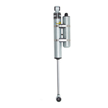 Cargar imagen en el visor de la galería, Bilstein B8 5165 9.4in Travel Remote Reservoir - Eye/Eye 255/70