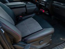 Load image into Gallery viewer, Photo - Close Up