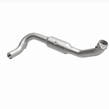 Cargar imagen en el visor de la galería, Magnaflow 05-06 Lincoln Navigator 5.4L Direct Fit Catalytic Converter - Passenger Side