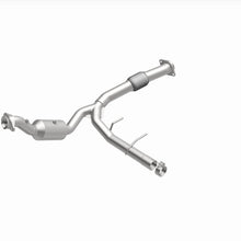 Cargar imagen en el visor de la galería, Magnaflow 18-21 Ford Expedition Right Underbody 3.5L Direct Fit Catalytic Converter