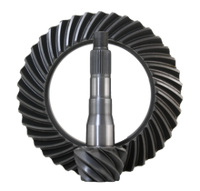 Cargar imagen en el visor de la galería, Revolution Gear &amp; Axle Toyota 9.5 in Rear Axle 32 Spline 4.88 Ratio Ring &amp; Pinion Set