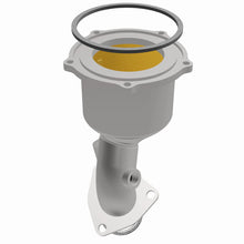 Cargar imagen en el visor de la galería, MagnaFlow Conv DF 96-98 Toyota Rav4 2.0L (CA Emissions)