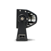 Cargar imagen en el visor de la galería, Barra de luces DV8 Offroad Chrome Series de 20 pulgadas, 120 W, reflector/punto, LED de 3 W