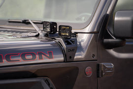DV8 Offroad 18-22 Jeep Gladiator JT Soporte de barra de luz de capó