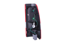 Cargar imagen en el visor de la galería, ANZO 1999-2007 Chevrolet Silverado 1500 luces traseras LED rojo/transparente