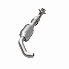 Cargar imagen en el visor de la galería, MagnaFlow Catalytic Converter DF 04-06 F-150 Pickup 5.4L 2WD D/S
