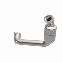 Cargar imagen en el visor de la galería, MagnaFlow Conv DF 99-00 Mercedes CLK320 3.2L