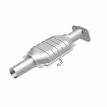 Cargar imagen en el visor de la galería, MagnaFlow Conv Direct Fit 83-84 Chevrolet El Camino 3.8L