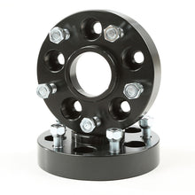 Cargar imagen en el visor de la galería, Rugged Ridge Wheel Adapters 5x5in to 5x4.5in Pattern