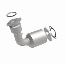 Cargar imagen en el visor de la galería, MagnaFlow Conv Direct Fit 08-09 Pontiac G8 6.0L Underbody