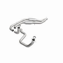 Cargar imagen en el visor de la galería, MagnaFlow Conv DF GM 89 92 (2.5in Tubing)