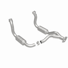 Cargar imagen en el visor de la galería, Magnaflow Conv DF 08-10 Ford F-250/F-250 SD/F-350/F-350 SD 5.4L/6.8L / F-450 SD 6.8L Y-Pipe Assembly