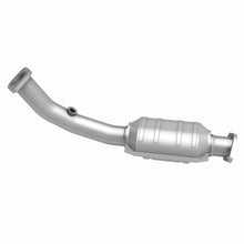 Cargar imagen en el visor de la galería, MagnaFlow Conv DF 96-98 Mazda MPV 3.0L Front