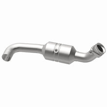 Cargar imagen en el visor de la galería, MagnaFlow 11-14 Ford F-150 5.0L Direct Fit CARB Compliant Right Catalytic Converter