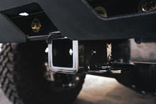 Cargar imagen en el visor de la galería, DV8 Offroad 07-21 Jeep Wrangler (JK/JL) Enganche atornillado sin luces