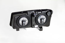 Cargar imagen en el visor de la galería, ANZO 2003-2006 Chevrolet Silverado 1500 Faros delanteros de cristal cromados