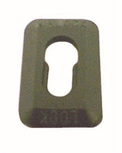 Cargar imagen en el visor de la galería, Omix Soft Top Drip Rail Lock 1987 - 1995 Jeep Wrangler YJ