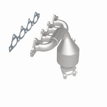 Cargar imagen en el visor de la galería, Magnaflow Conv DF 01-04 Kia Spectra 1.8L