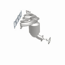 Cargar imagen en el visor de la galería, MagnaFlow Conv Direct Fit 11-13 Kia Sorento 2.4L Manifold