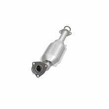 Cargar imagen en el visor de la galería, MagnaFlow Conv DF 03-04 Toyota Tundra V8 4.7L Gas