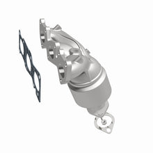 Cargar imagen en el visor de la galería, MagnaFlow Rear Converter Manifold Direct Fit 12-17 Hyundai Azera 3.3L