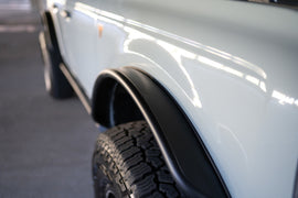 Señales de defensa campo a través del tubo de DV8 21-23 Ford Bronco