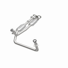 Cargar imagen en el visor de la galería, MagnaFlow Conv DF GM Truck/Suv Dual Outlet 96