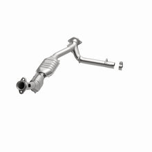 Cargar imagen en el visor de la galería, MagnaFlow Conv DF 03-04 Lincoln Navigator 5.4L P/S