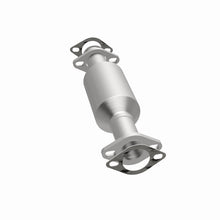 Cargar imagen en el visor de la galería, MagnaFlow California Converter Direct Fit 91-92 Suzuki Sidekick 1.6L