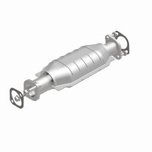 Cargar imagen en el visor de la galería, MagnaFlow Conv DF 05-10 Kia Sportage 2.7L