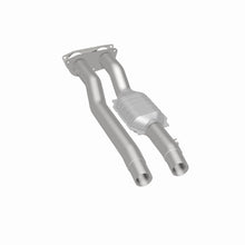 Cargar imagen en el visor de la galería, MagnaFlow Conv DF 96-97 7.4L 3500 Truck Rear