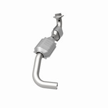 Cargar imagen en el visor de la galería, MagnaFlow Conv DF 03-04 Lincoln Navigator 5.4L D/S