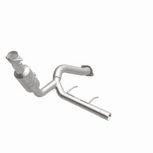 Cargar imagen en el visor de la galería, Magnaflow Conv DF 2009 f-150 V8 5.4 OEM Underbody
