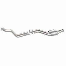 Cargar imagen en el visor de la galería, MagnaFlow Conv DF 94-96 Mercedes C220 2.2L