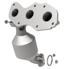 Cargar imagen en el visor de la galería, MagnaFlow Conv DF 07-09 Lexus RX350 3.5L