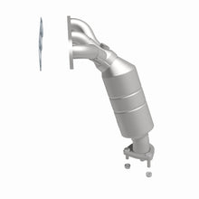 Cargar imagen en el visor de la galería, MagnaFlow Conv DF 04-05 Suz Verona2.5 Manifold Rear
