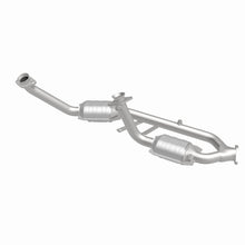 Cargar imagen en el visor de la galería, MagnaFlow Conv DF Windstar 97-98 3.0L