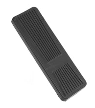 Cargar imagen en el visor de la galería, Omix Accelerator Pedal Pad 76-06 Jeep CJ &amp; Wrangler
